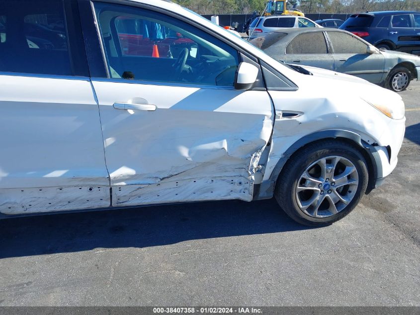 2013 FORD ESCAPE SE - 1FMCU0G9XDUC08127