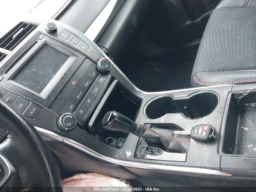 2015 TOYOTA CAMRY LE/XLE/SE/XSE - 4T1BF1FK2FU100443