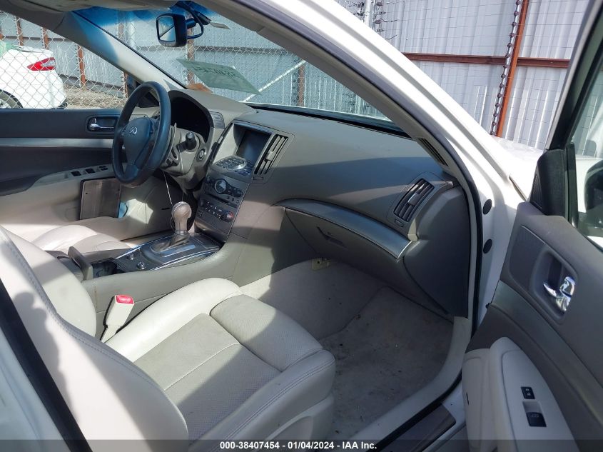 2013 INFINITI G37 JOURNEY/SPORT - JN1CV6AP8DM717549