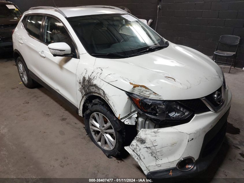 2017 NISSAN ROGUE SPORT SV - JN1BJ1CR7HW100842