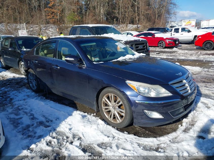 2013 HYUNDAI GENESIS 3.8 - KMHGC4DD2DU237027