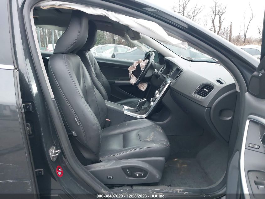 2015 VOLVO S60 T5 PREMIER - YV126MFK0F1346571