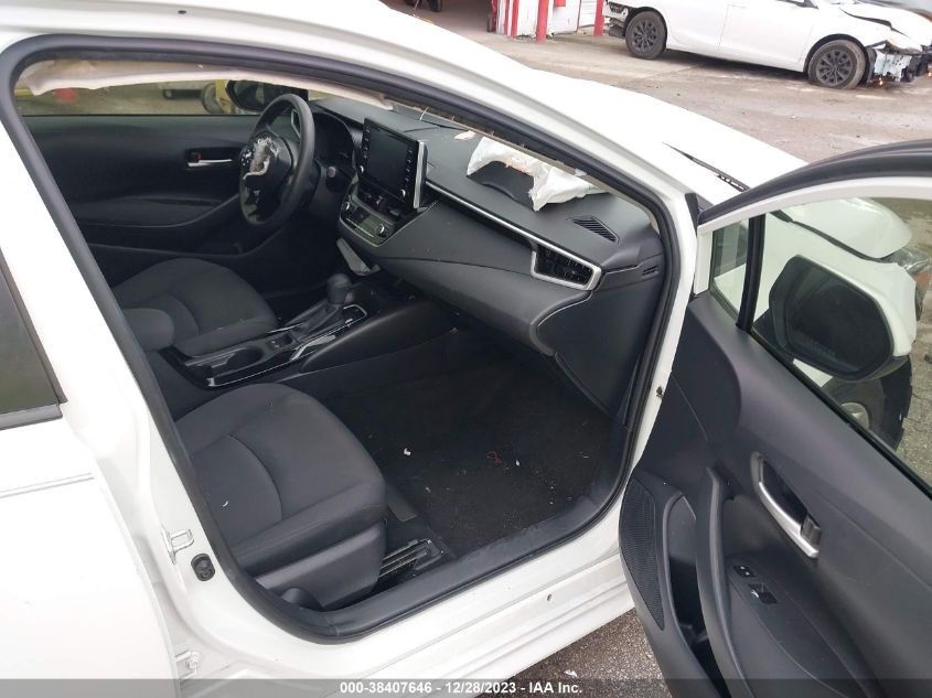 2020 TOYOTA COROLLA LE - JTDHPRAE0LJ028621