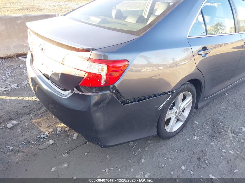 2014 TOYOTA CAMRY SE - 4T1BF1FK1EU374652