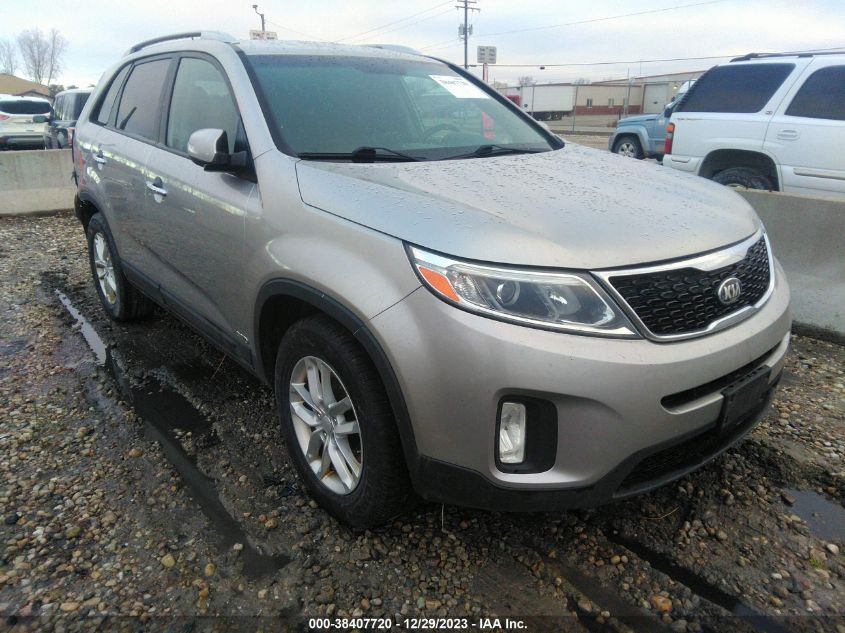 2014 KIA SORENTO LX - 5XYKTDA65EG504572