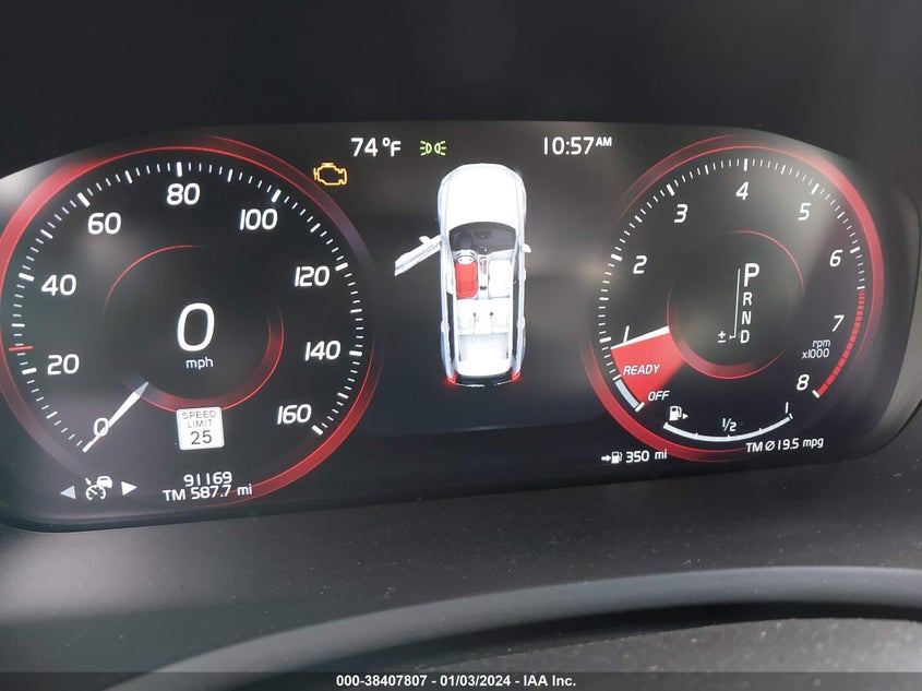 VIN YV4102XM2J1320941 2018 VOLVO XC90 T5