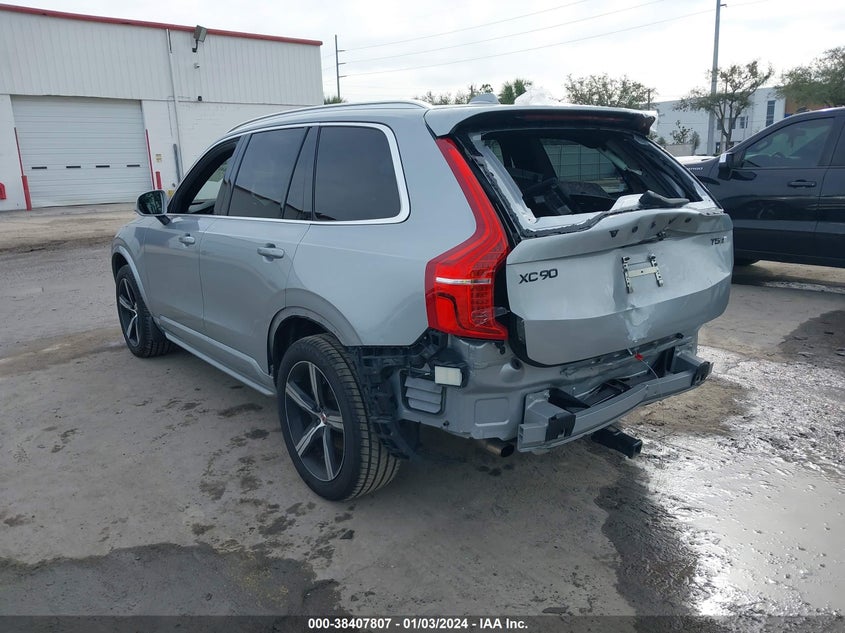 VIN YV4102XM2J1320941 2018 VOLVO XC90 T5