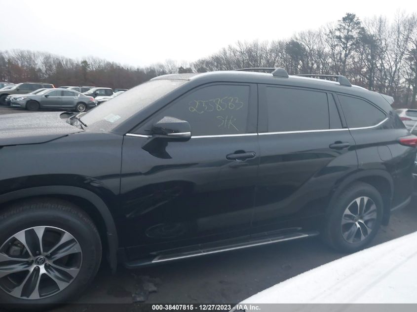 2021 TOYOTA HIGHLANDER XLE - 5TDGZRBH1MS157843