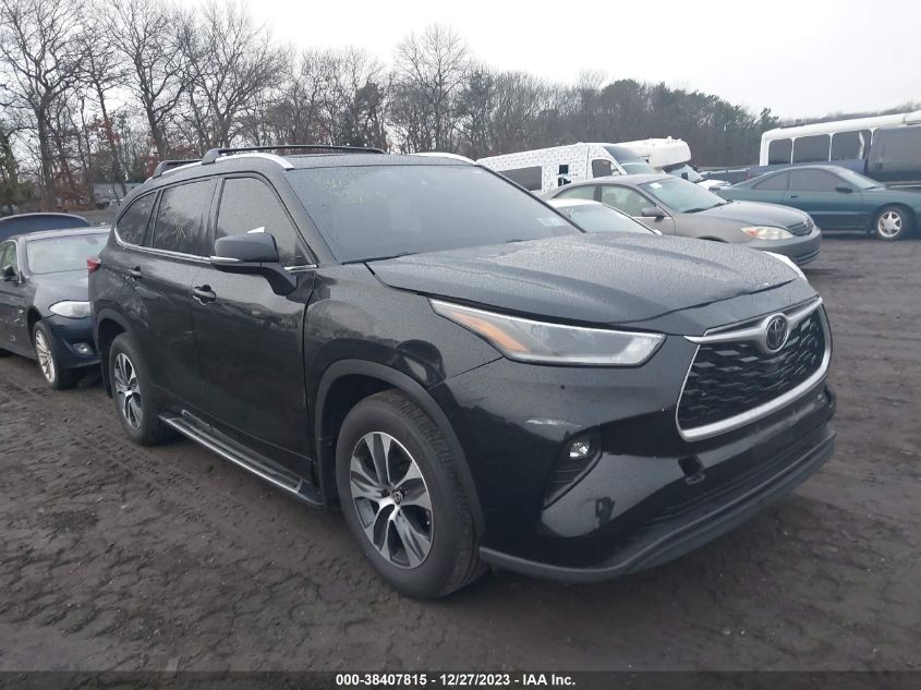 2021 TOYOTA HIGHLANDER XLE - 5TDGZRBH1MS157843