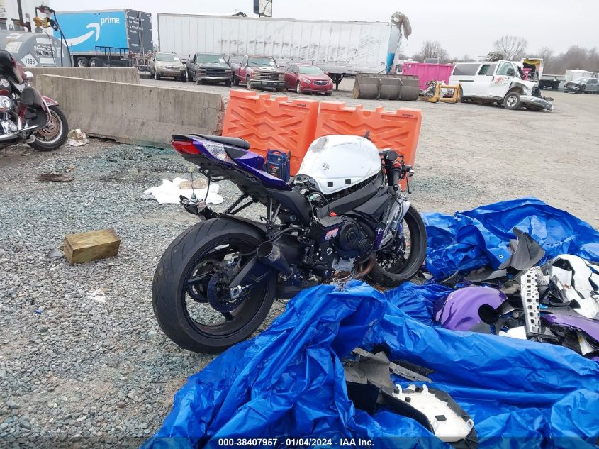 2023 SUZUKI GSX-R600 - JS1GN7FA3P7100310