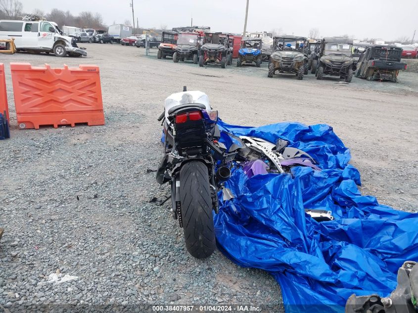 2023 SUZUKI GSX-R600 - JS1GN7FA3P7100310