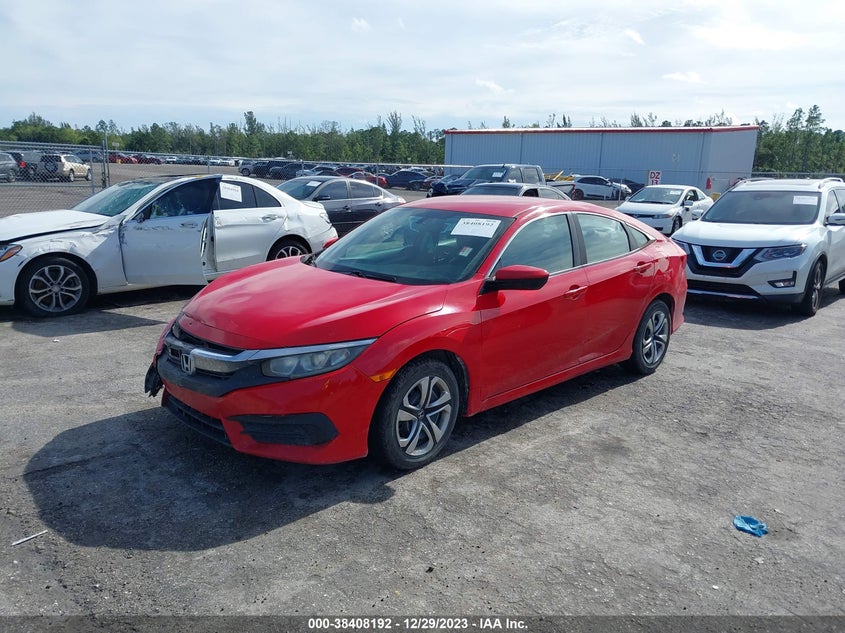 VIN 2HGFC2F53JH533698 2018 HONDA CIVIC LX