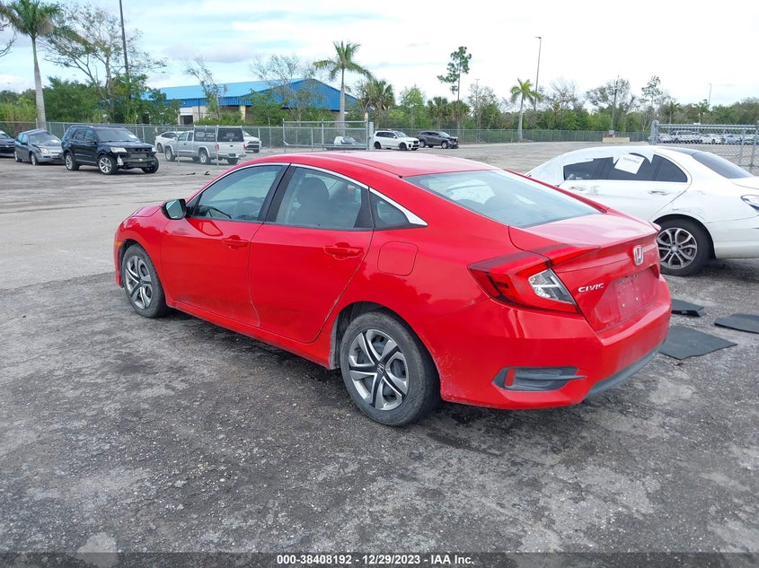 VIN 2HGFC2F53JH533698 2018 HONDA CIVIC LX