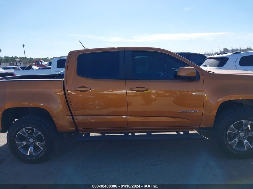 VIN 1GCGTDEN3H1320629 2017 CHEVROLET COLORADO Z71