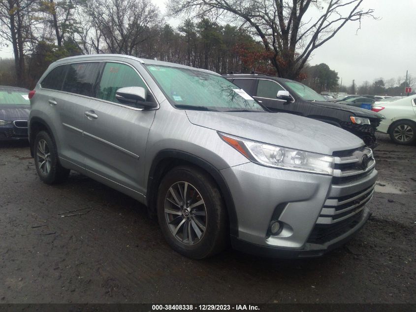 2017 TOYOTA HIGHLANDER SE/XLE - 5TDJZRFH0HS453586