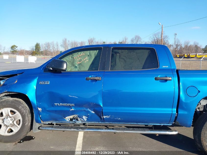 2017 TOYOTA TUNDRA CREWMAX SR5 - 5TFEW5F19HX226011