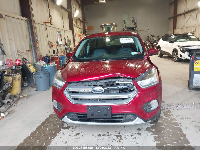 2017 FORD ESCAPE SE - 1FMCU9GD1HUE61576