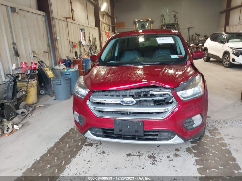 2017 FORD ESCAPE SE - 1FMCU9GD1HUE61576