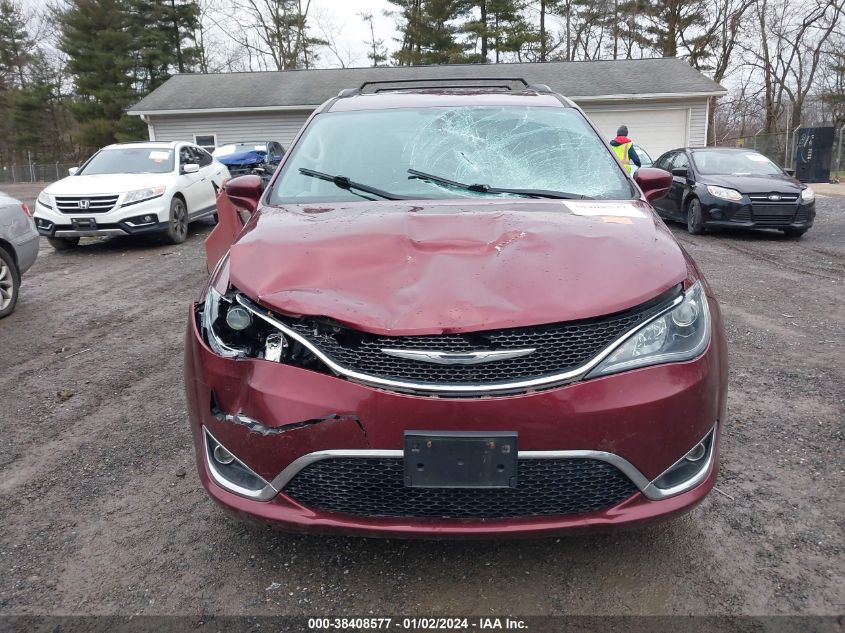 2C4RC1FG2JR113237 2018 CHRYSLER PACIFICA, photo no. 12