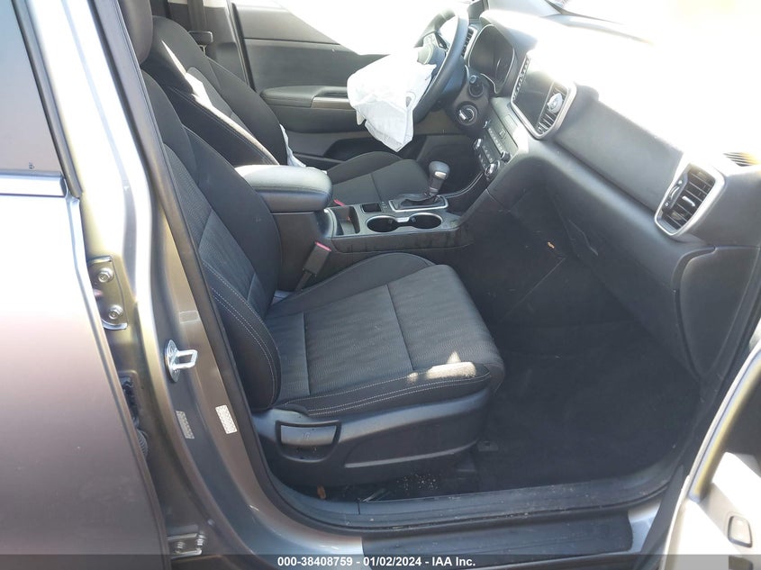 VIN KNDPMCACXM7929624 2021 KIA SPORTAGE LX