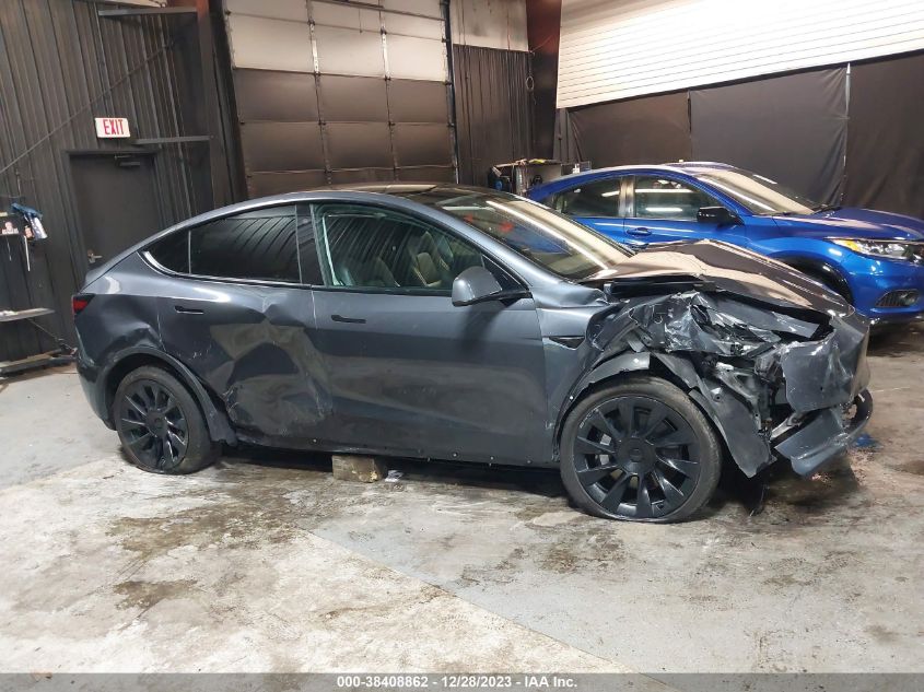 2021 TESLA MODEL Y LONG RANGE DUAL MOTOR ALL-WHEEL DRIVE - 5YJYGAEE0MF187935