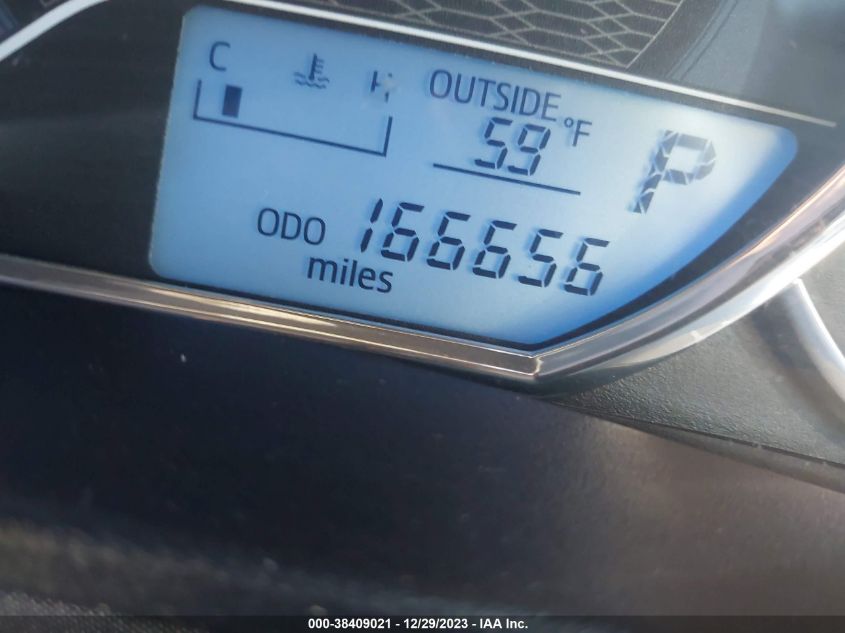 2016 TOYOTA COROLLA LE - 5YFBURHE4GP399786