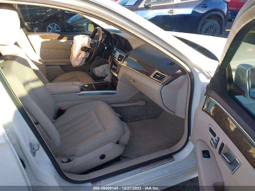 2014 MERCEDES-BENZ E 550 4MATIC - WDDHF9BB7EA928481