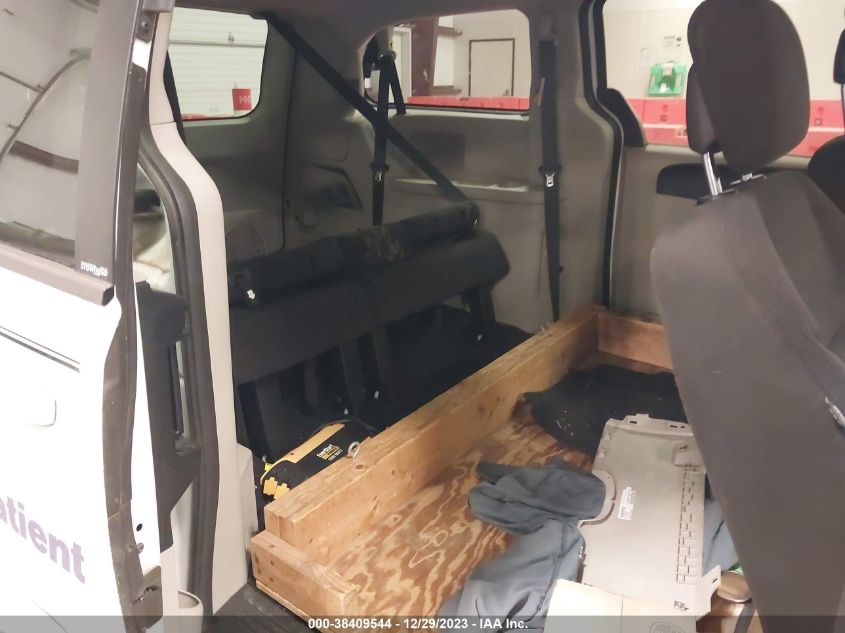 2014 DODGE GRAND CARAVAN AVP/SE - 2C4RDGBGXER214800