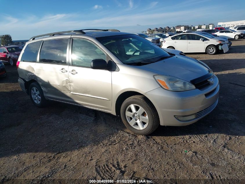 Lot #2525398945 2004 TOYOTA SIENNA LE salvage car