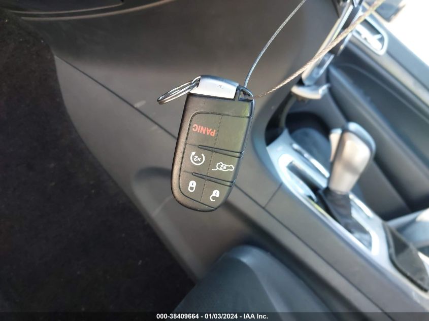 2018 JEEP GRAND CHEROKEE LAREDO - 1C4RJFAG3JC177564