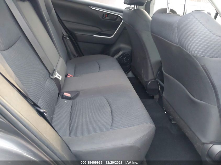 2019 TOYOTA RAV4 LE - JTMH1RFV6KJ006390
