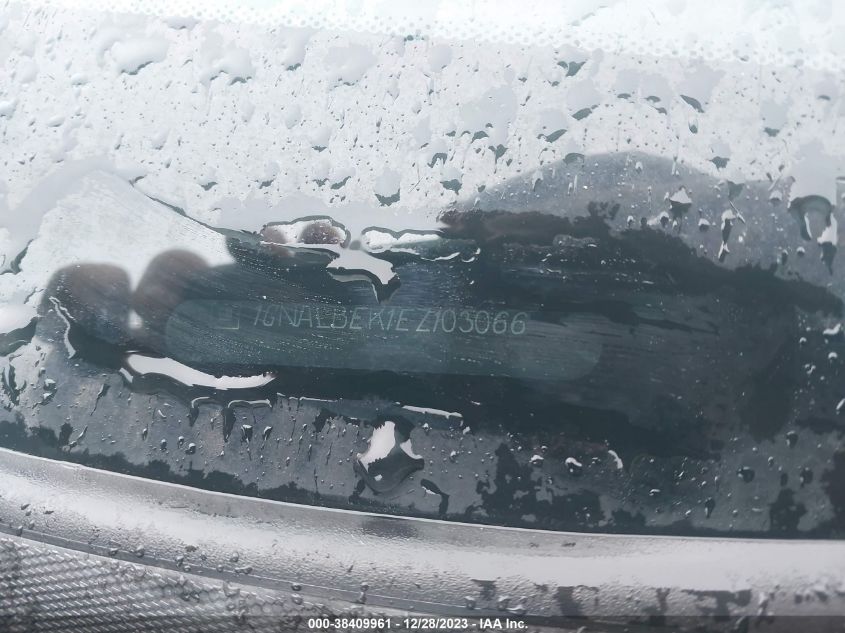 2014 CHEVROLET EQUINOX LT - 1GNALBEK1EZ103066