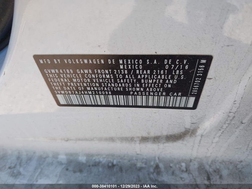 2017 VOLKSWAGEN JETTA SE - 3VWDB7AJ4HM210098