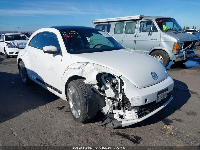 2013 VOLKSWAGEN BEETLE 2.5L - 3VWJP7ATXDM638726