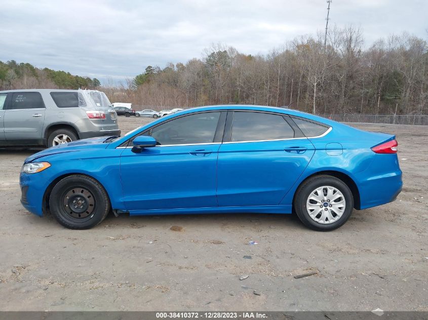 2019 FORD FUSION S - 3FA6P0G70KR231532