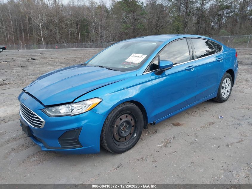 2019 FORD FUSION S - 3FA6P0G70KR231532