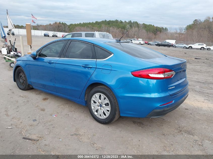 2019 FORD FUSION S - 3FA6P0G70KR231532