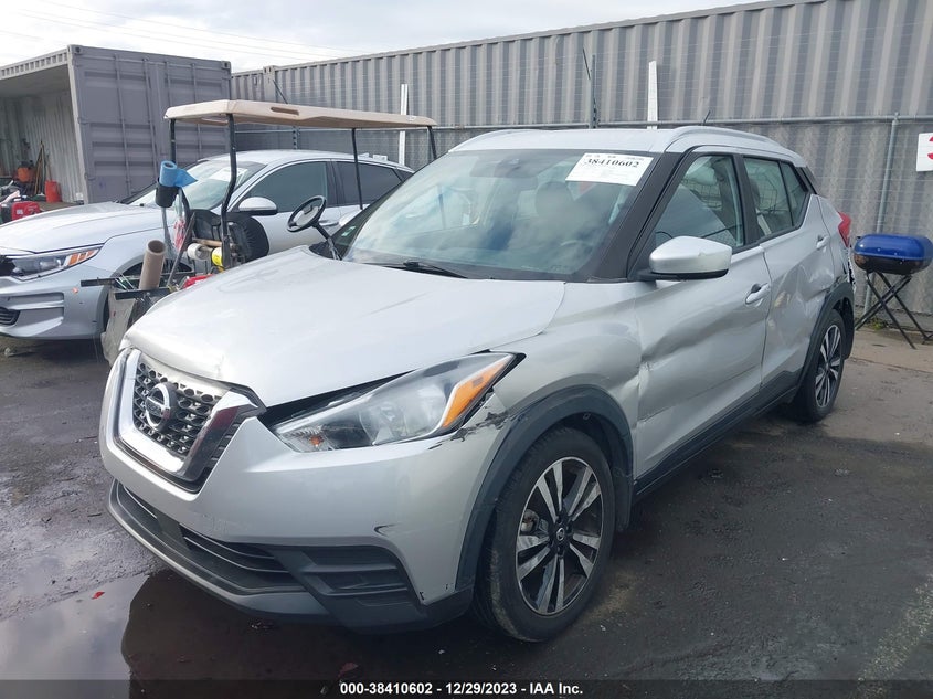 VIN 3N1CP5CVXLL516213 2020 NISSAN KICKS SV