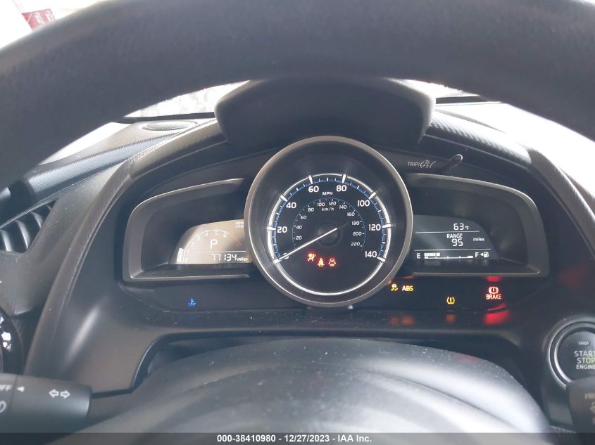 VIN 3MYDLBYV4KY523021 2019 TOYOTA YARIS LE