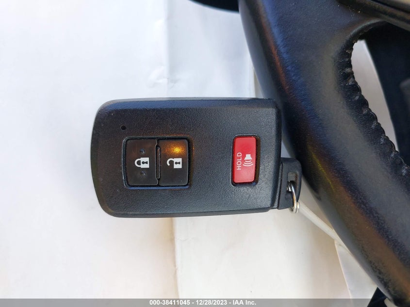 VIN JTMWFREV9JJ167549 2018 TOYOTA RAV4 ADVENTURE/XLE