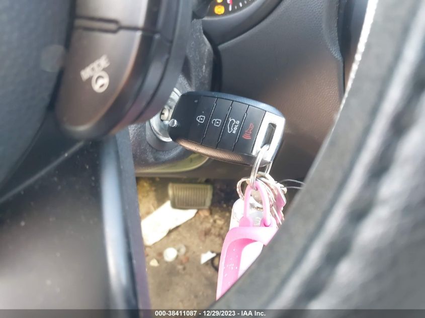 2015 KIA SOUL - KNDJN2A21F7126885