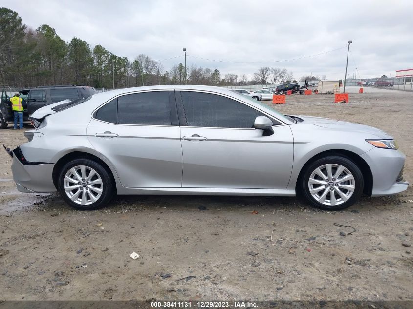 2018 TOYOTA CAMRY LE - 4T1B11HK3JU616198
