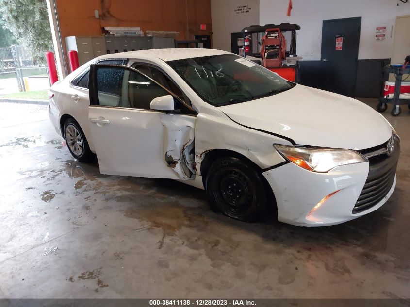 2016 TOYOTA CAMRY LE/XLE/SE/XSE - 4T4BF1FK8GR569706