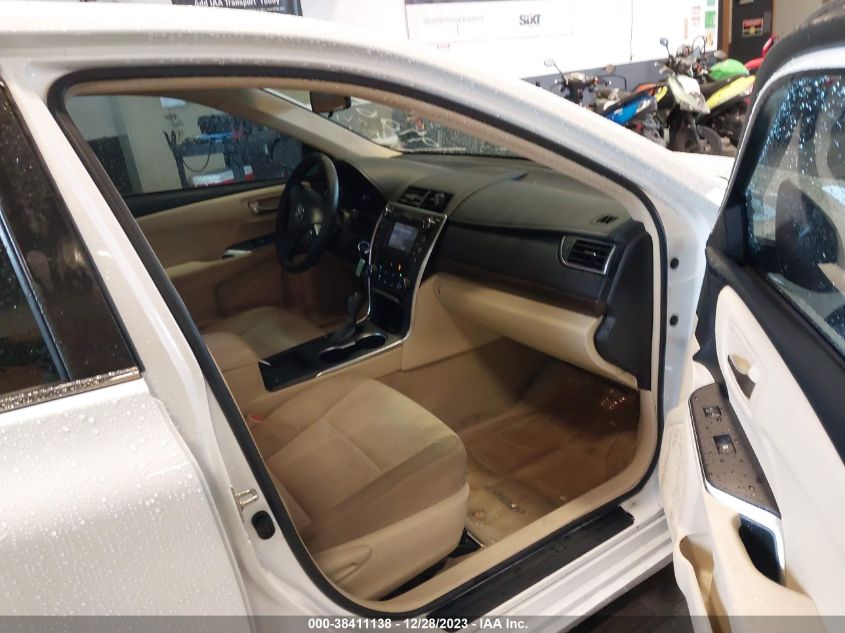 2016 TOYOTA CAMRY LE/XLE/SE/XSE - 4T4BF1FK8GR569706