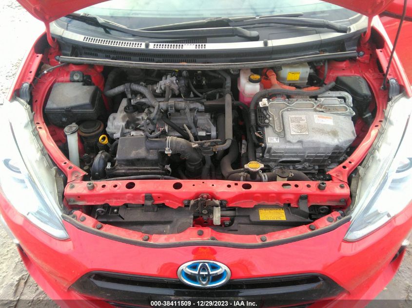2015 TOYOTA PRIUS C TWO - JTDKDTB35F1575946