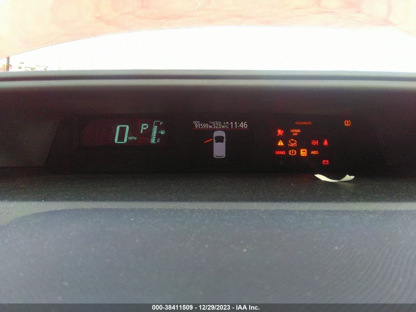 2015 TOYOTA PRIUS C TWO - JTDKDTB35F1575946