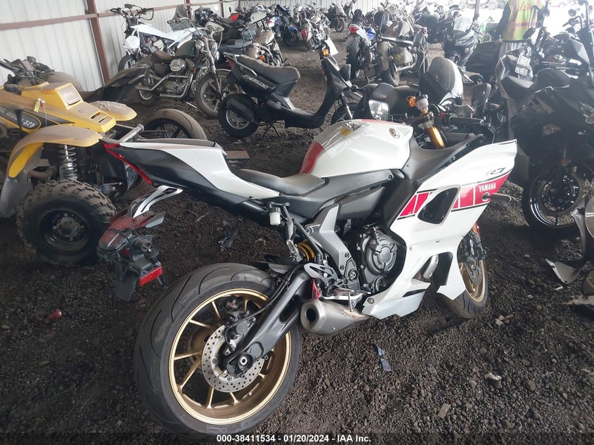 VIN JYARM38EXNA003918 2022 YAMAHA YZFR7
