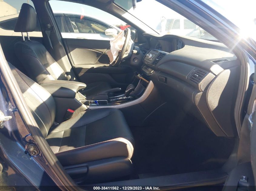 2017 HONDA ACCORD SPORT SE - 1HGCR2F17HA100411