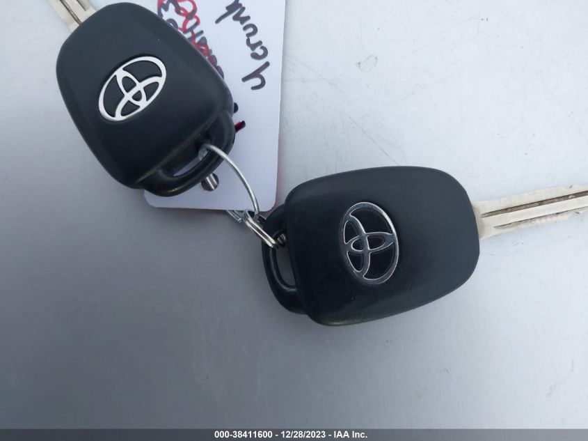 2018 TOYOTA COROLLA L/LE/XLE/SE/XSE - 5YFBURHE7JP800089