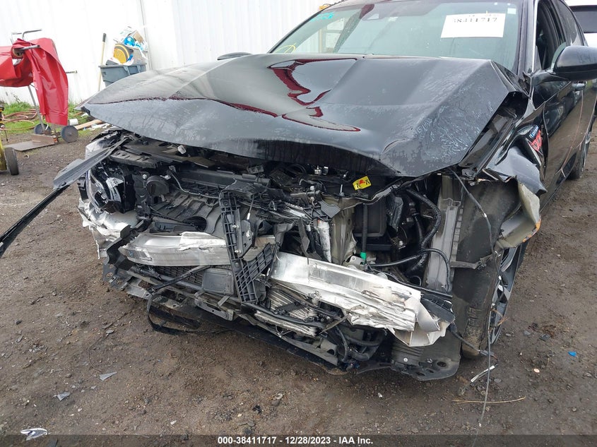 VIN 1HGCV3F2XNA045698 2022 HONDA ACCORD HYBRID SPORT